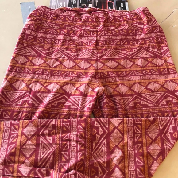 Leggings - Picture 2 of 3